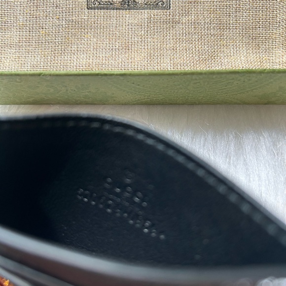 Authentic Gucci interlocking tri-color snake skin card case - Picture 6 of 7